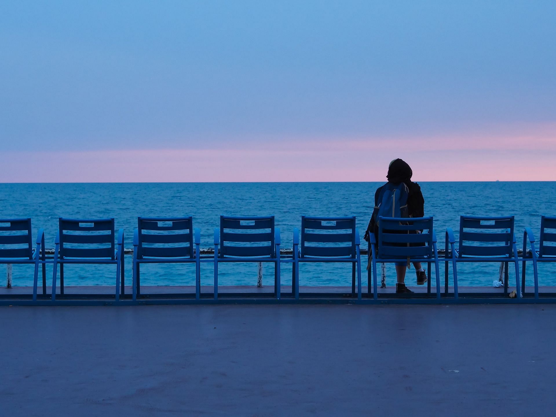 Depression symptoms often lie on a continuum. (Image via Unsplash/Laura Chouette)